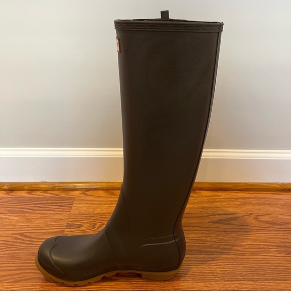 Hunter Rain Boots Original Slim Zip Textured - Chocolate - Size 8 - Picture 5 of 16